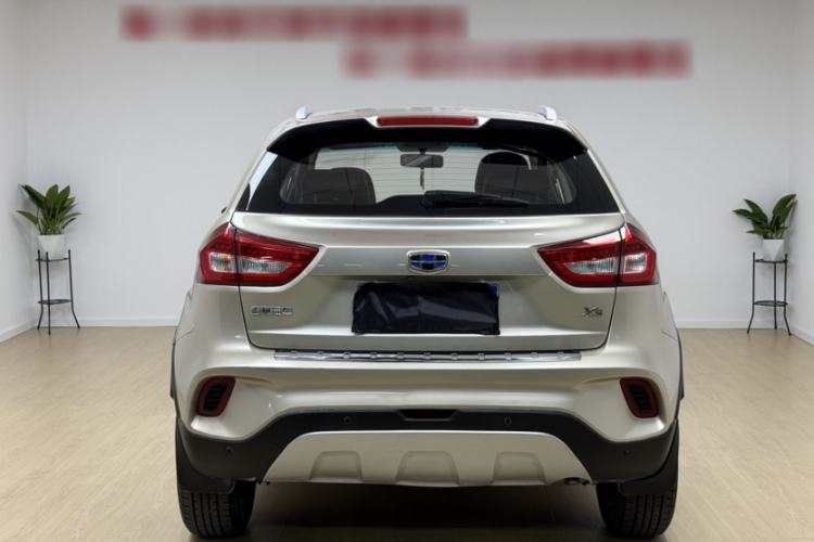 Used Geely Auto Vision X3 2019 Upgraded Model 1.5L Manual Luxury Version