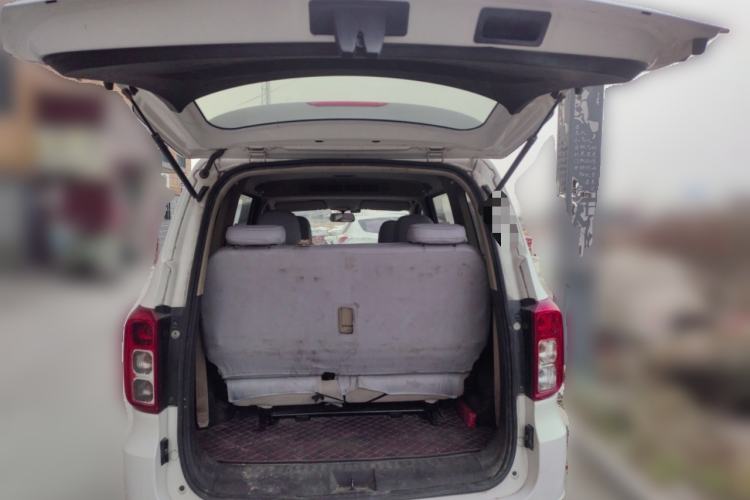 Used Wuling Hongguang 2019 1.5L S Standard Version China VI LAR
