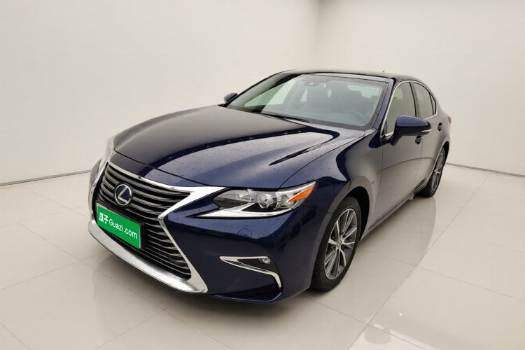 Used Lexus ES 2015 300h Comfort Edition