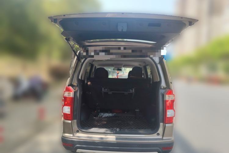 Used CHANGAN OSHAN X70A 2018 1.5L Manual Comfort Model Trunk