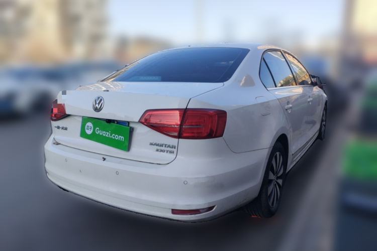 Used Volkswagen Sagitar 2015 230TSI Automatic Luxury Model Rear Right 45 Deg