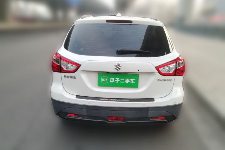 Used Suzuki S-Cross 2015 1.6L CVT Two-Wheel Drive Entry-Level Trim Rear