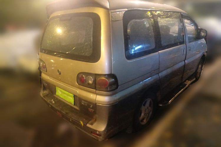 Used FORTHING Lingzhi 2013 M3 1.6L 7-Seater Luxury Model Rear Right 45 Deg