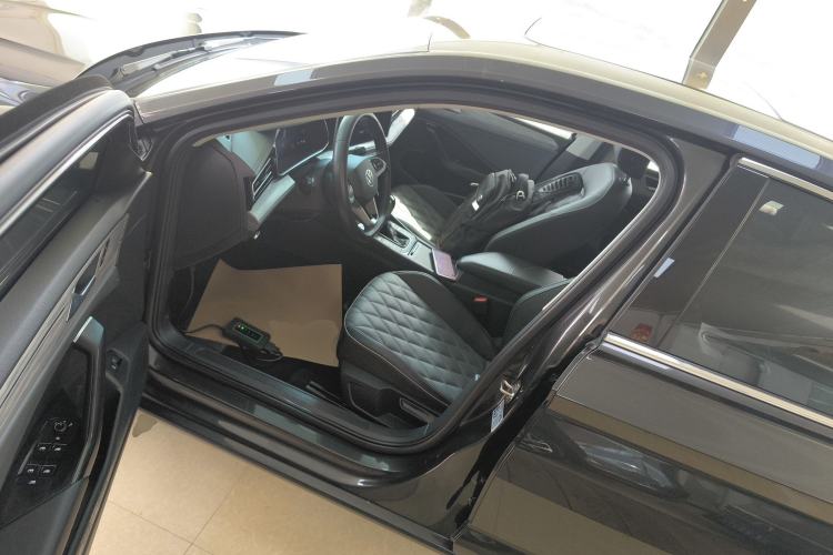 Used Volkswagen Sagitar 2023 280TSI DSG Beyond Lite Edition Driver Seat