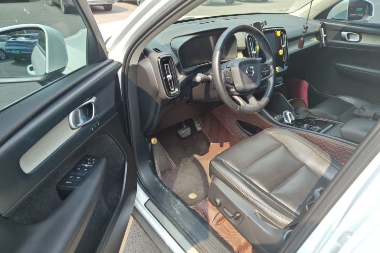 Used Volvo XC40 2020 T4 Four-Wheel Drive Smart Luxury Edition Driver Seat