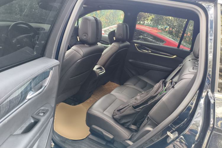 Used Cadillac XT6 2021 2.0T 7-Seater Two-Wheel-Drive Luxury Version
