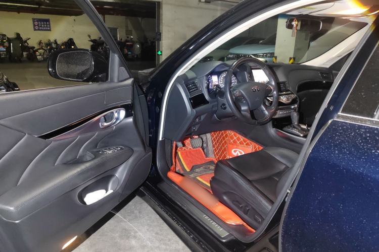 Used Infiniti Q70 2017 Q70L 2.5L Elite Edition
