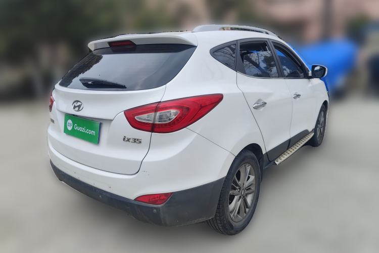 Used Hyundai ix35 2015 2.0L Automatic 2WD Smart Type China IV