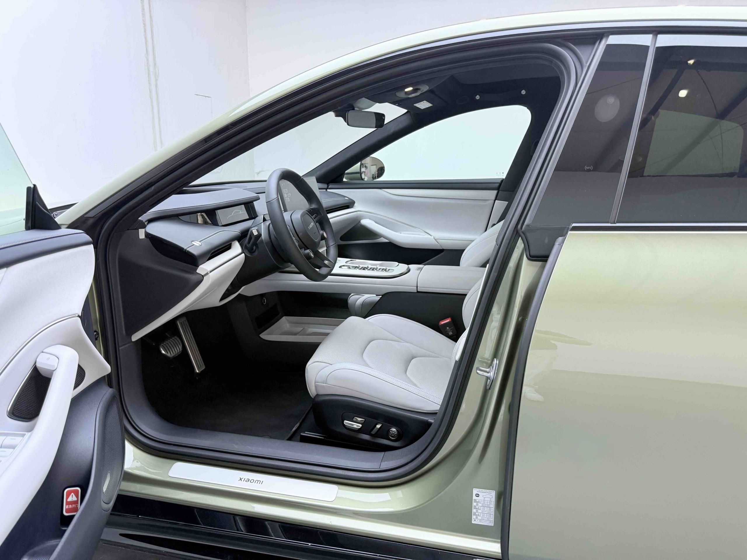 Xiaomi Auto SU7 2024 Four-Wheel Drive Ultra-Long Range Advanced Intelligent Driving Max Edition — снимка 16