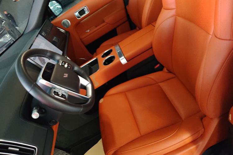 Used Li Auto L8 2023 Max model
