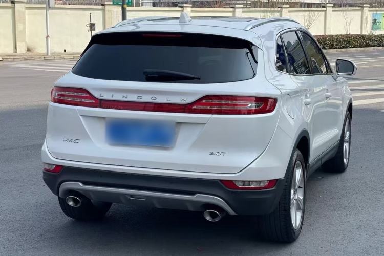 Used Lincoln MKC 2017 2.0T Two-Wheel Drive Deluxe Edition
