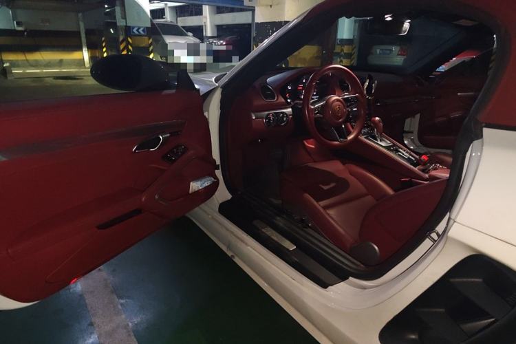 Used Porsche 718 2022 Boxster 2.0T Driver Seat