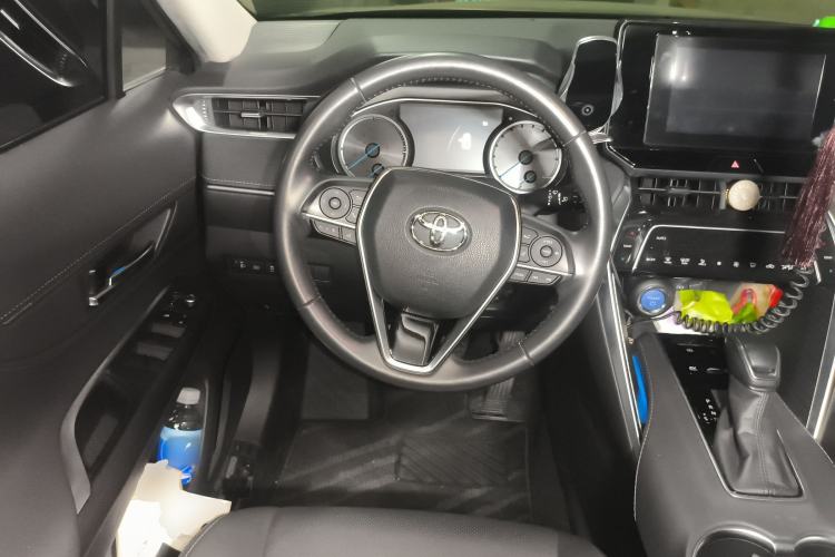 Used Toyota Harrier 2022 Dual-Engine 2.5L CVT Two-Wheel Drive Luxury Edition
