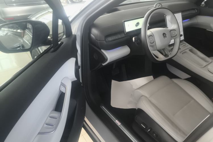 Used Nio ES6 2024 75 kWh
