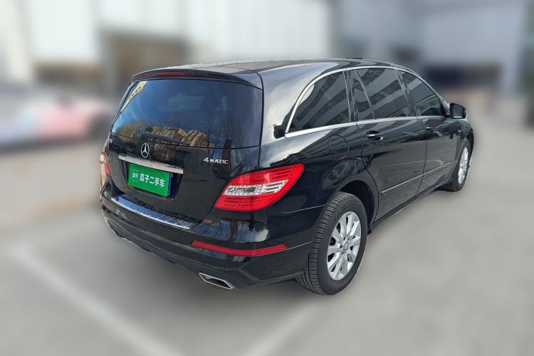 Used Mercedes-Benz R-Class 2017 R 320 4MATIC Business Edition Prestige Model