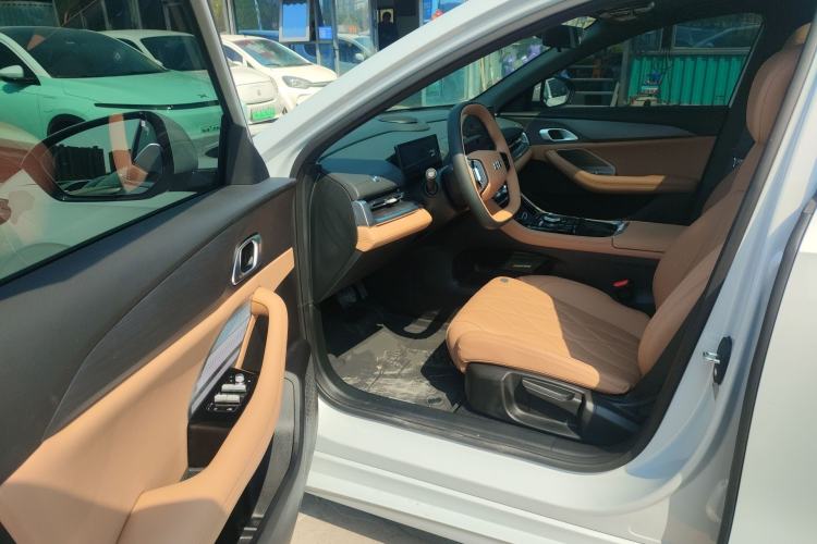 Used Geely Galaxy A7 2025 Model EM-i 150km Prestige Edition
