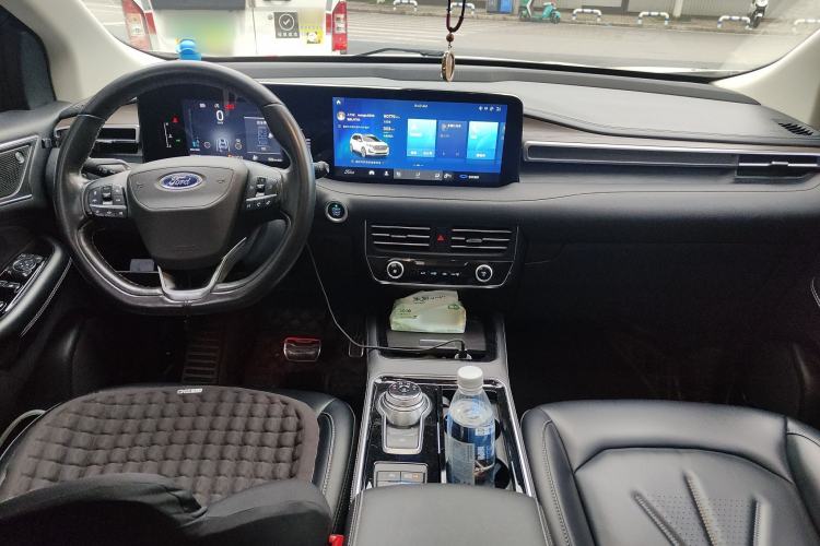 Used Ford Edge 2021 PLUS EcoBoost 245 Two-Wheel-Drive Titanium 7-Seater