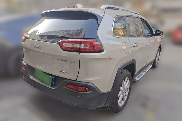 Used Jeep Cherokee 2017 2.4L Leading Edition