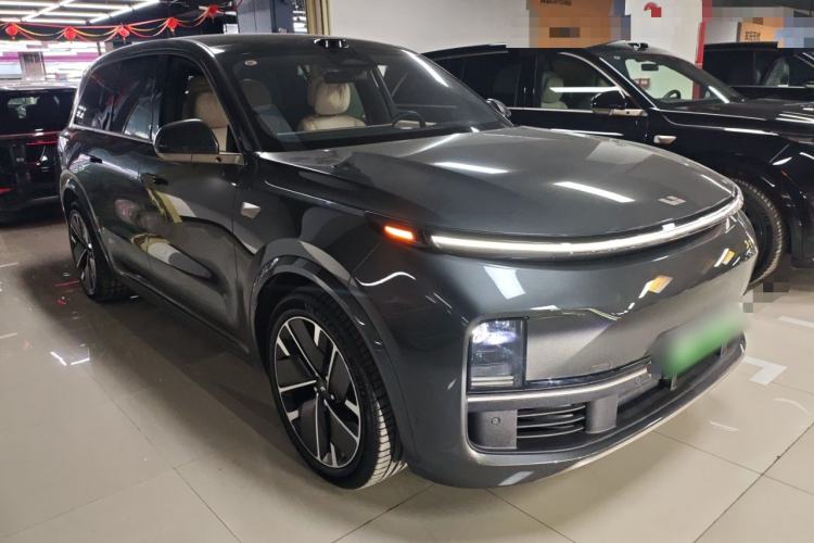 Used Li Auto L9 2025 Ultra Smart Refreshed Edition Front Right 45 Deg