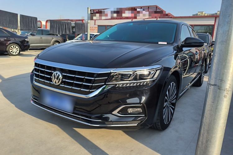 Used Volkswagen Passat 2020 330TSI Luxury Edition China VI