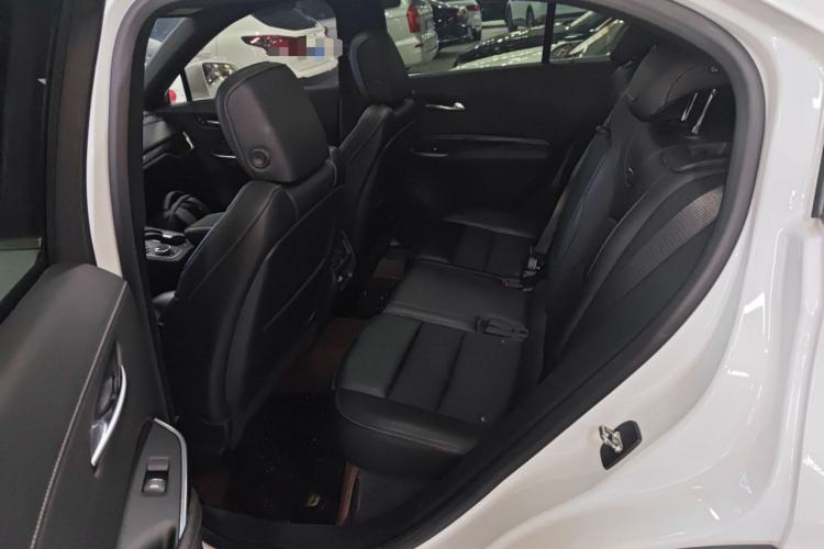 Used Cadillac XT4 2021 28T Two-Wheel Drive Tech Edition