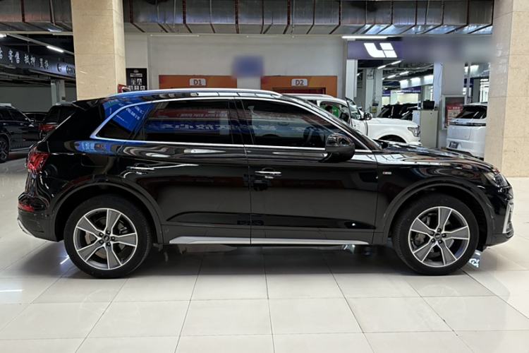 Used Audi Q5L 2022 Updated 45T Luxury Dynamic Version
