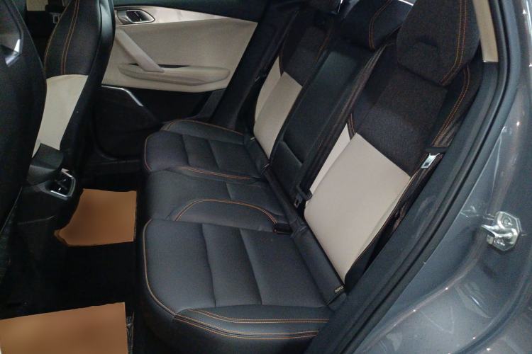 Used Lynk & Co 06 EM-P 2022 PHEV 84 km Range Pro Version
