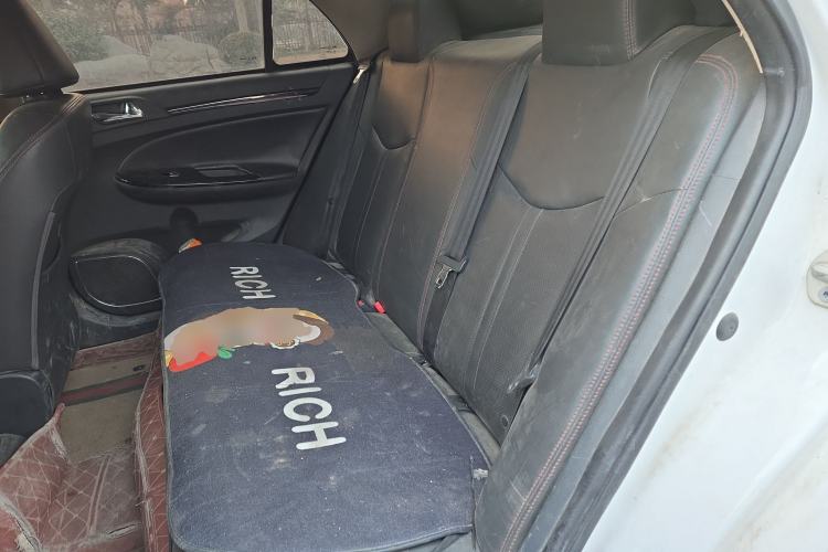 Used BYD e5 2016 300 Prestige Edition Left Rear Seat