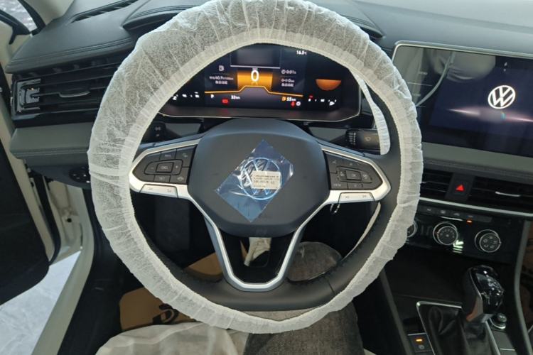 Used Volkswagen Sagitar 2025 Facelift 200TSI DSG Flyover Edition