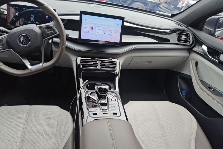 Used BYD Qin PLUS 2024 HONOR Edition DM-i 55KM Leading Model
