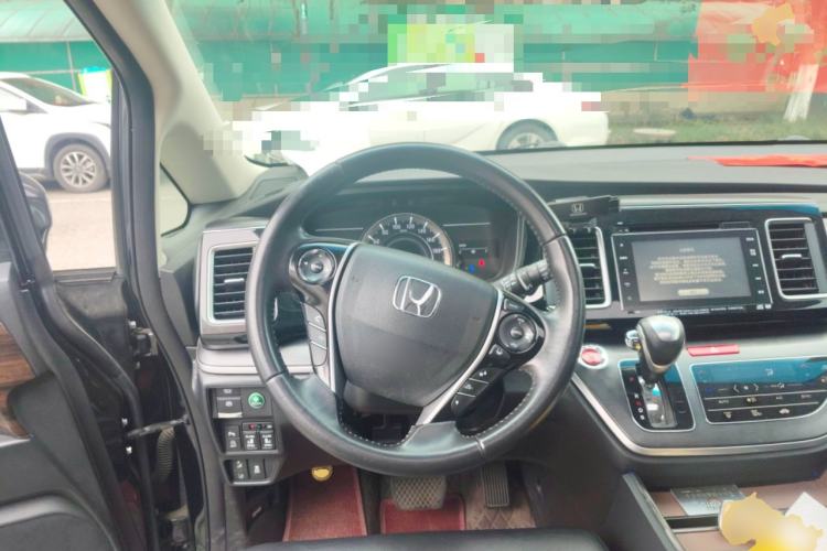 Used Honda Elysion 2016 2.4L Supreme Edition
