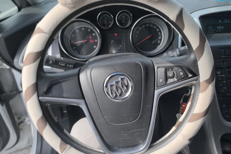 Used Buick GT 2014 XT 1.6L Automatic Fashion Edition
