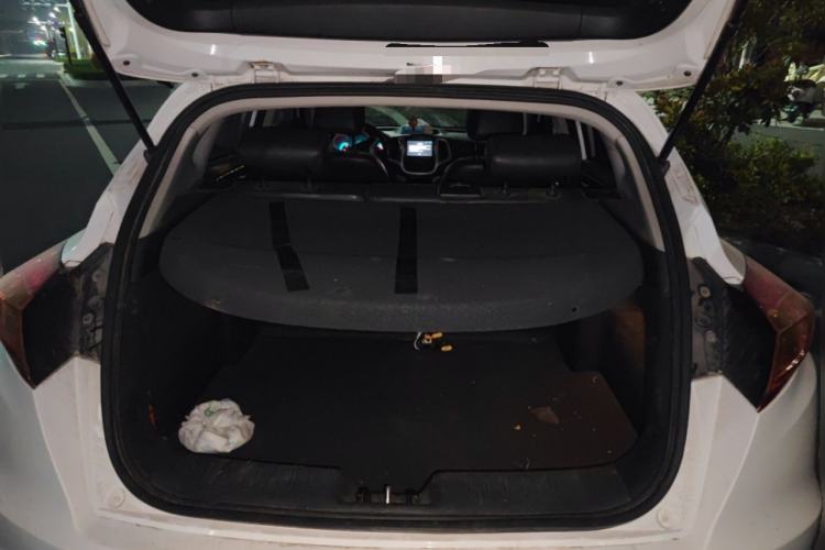 Used CHANGAN Eado 2013 1.6L Manual ZhiKu Model China IV Standard
