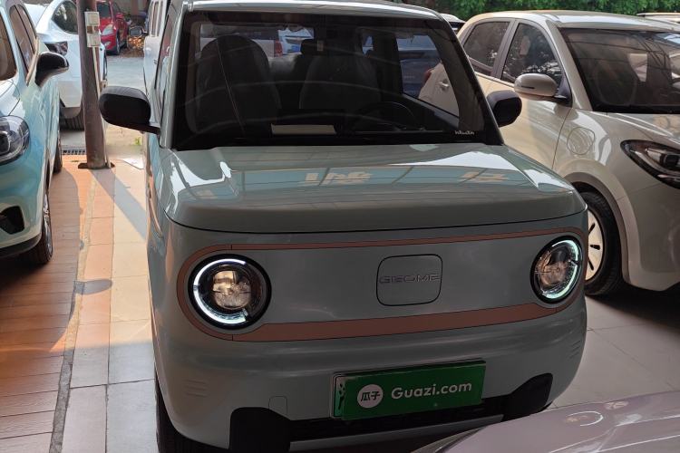 Used Geely Galaxy Panda 2024 Panda Mini 200km Endurance Bear Front