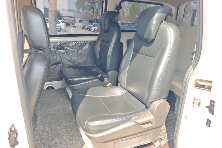 Used Wuling Hongguang V 2022 1.5L Enjoy Edition Hydraulic Power Steering LAR Left Rear Seat