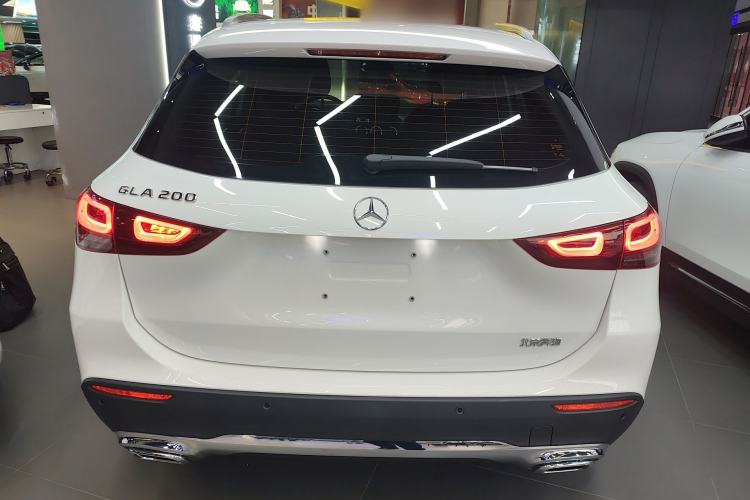 Used Mercedes-Benz GLA 2022 Facelifted GLA 200 Rear