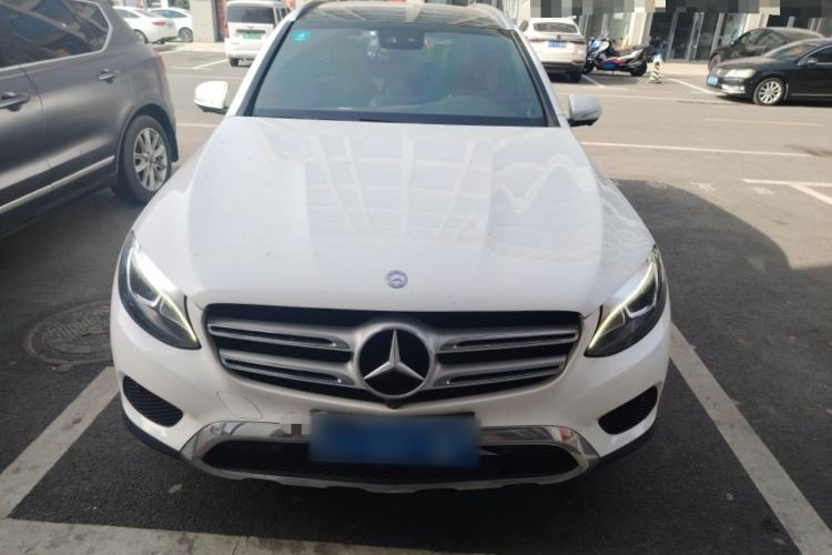 Used Mercedes-Benz GLC 2016 GLC 260 4MATIC Luxury Model