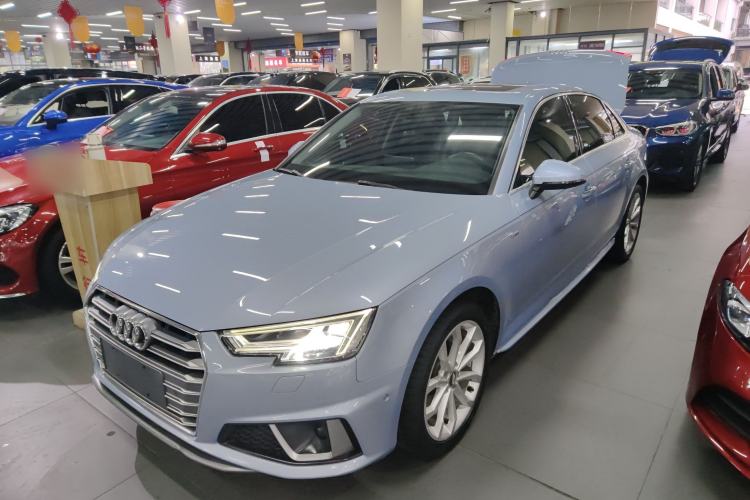 Used Audi A4L 2019 40 TFSI Fashion Edition China VI Emission Standard
