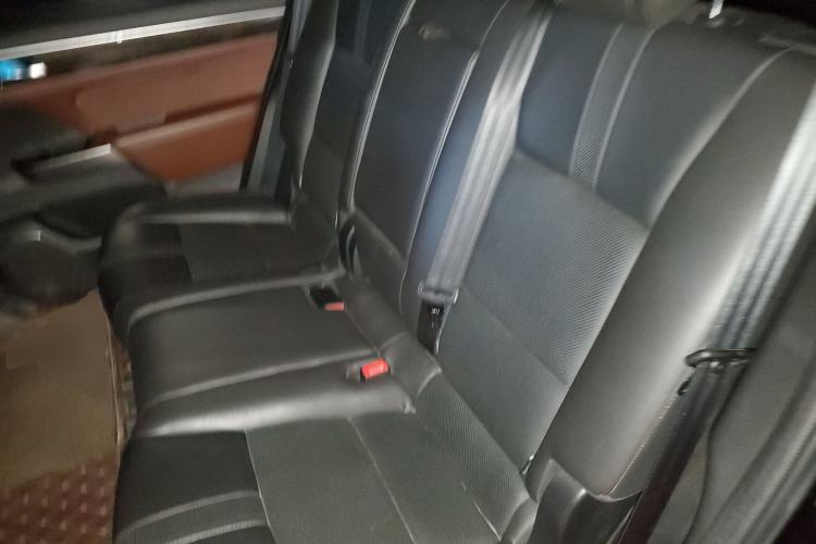 Used GAC Trumpchi GS8 2017 320T Two-Wheel Drive Luxury Smart Connectivity Version (7 Seats)