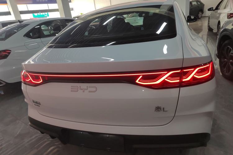 Used BYD Qin L 2024 DM-i 120KM Leading Model
