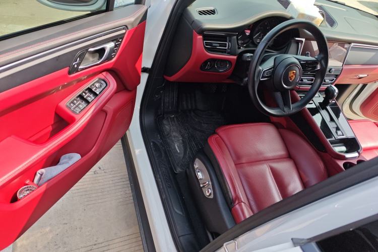 Used Porsche Macan 2022 Macan 2.0T