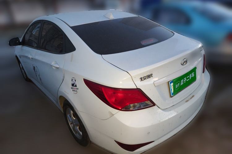 Used Hyundai Verna (older generation) 2016 1.4L Manual Smart GLS Trim