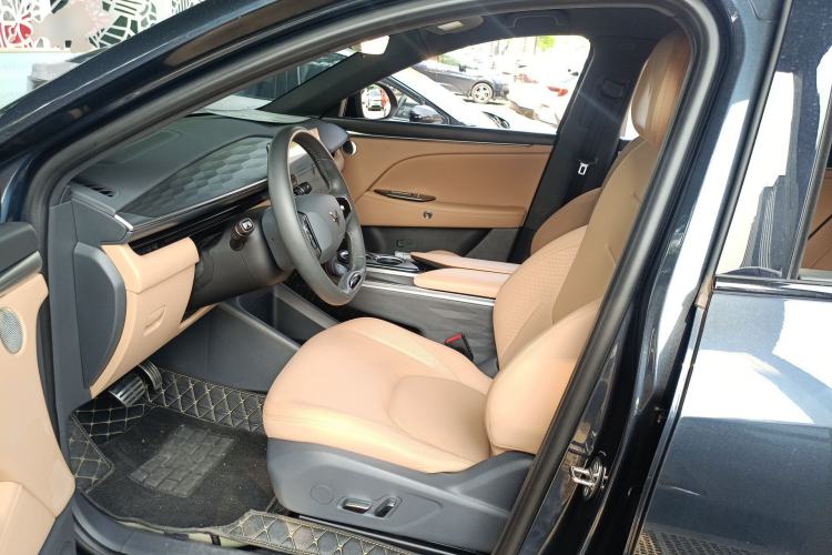 Used ARCFOX Alpha T5 2024 520 PRO