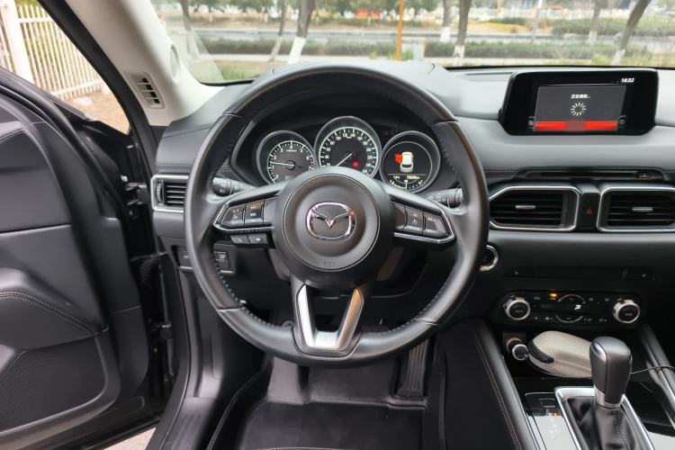Used Mazda CX-5 2017 2.5L Automatic 4x4 ZhiZun Version China V Standard