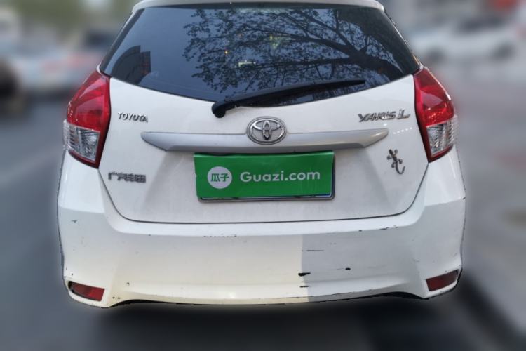 Used Toyota YARiS L Zhi Xuan 2015 1.5E Automatic Charm Edition