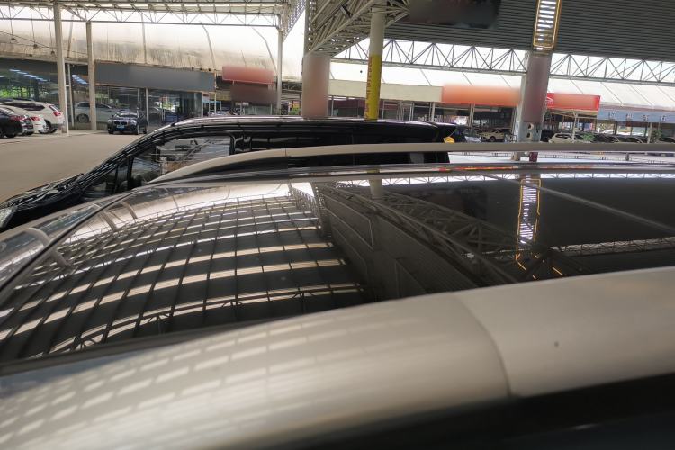 Used GAC Trumpchi GS8 2017 320T Two-Wheel Drive Luxury Smart Connectivity Version (7 Seats) Roof