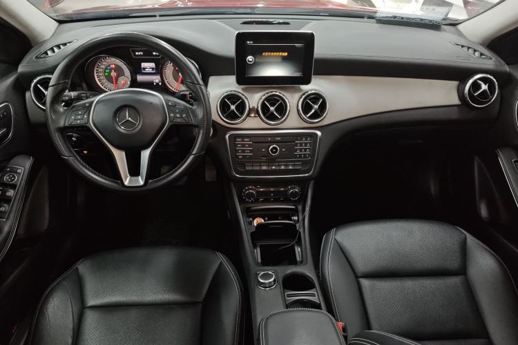 Used Mercedes-Benz GLA 2016 GLA 200 Fashion Model