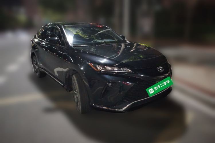 Used Toyota Venza 2023 2.0L CVT Two-Wheel Drive Luxury Edition Front Right 45 Deg