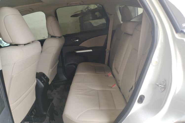 Used Honda CR-V 2015 2.4L two-wheel drive luxury version Left Rear Seat