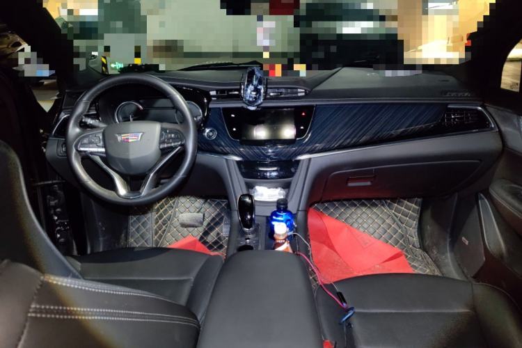 Used Cadillac XT6 2022 2.0T 7-Seater Four-Wheel-Drive Luxury Version
